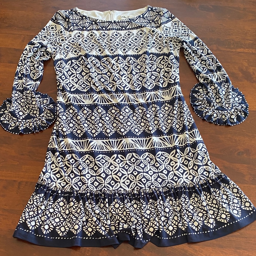 Eliza J Navy and White Geometric Midi Dress - size 8